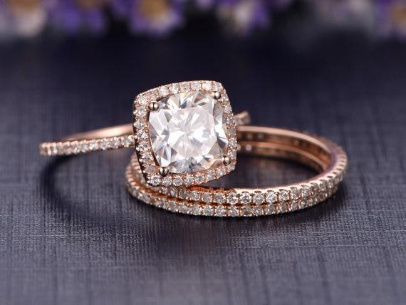 2 Carat Cushion Cut Moissanite and Diamond Halo Trio Wedding Ring Set in Rose Gold