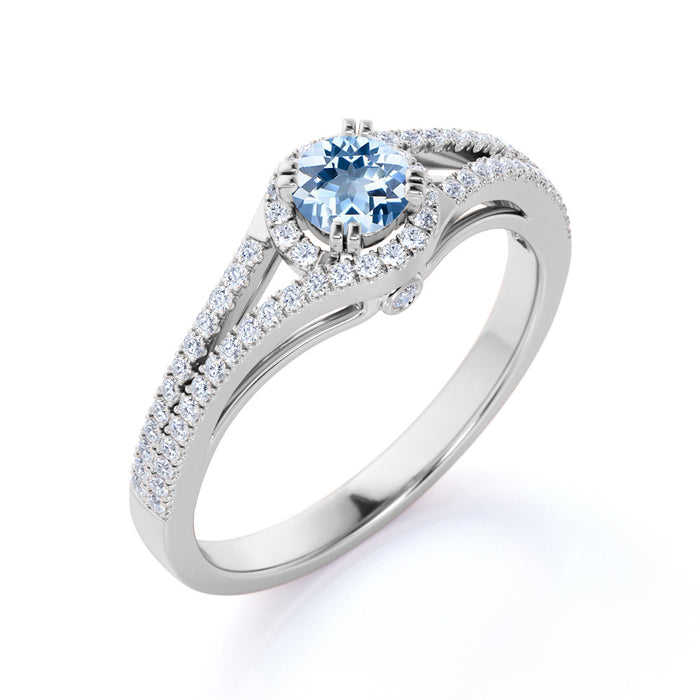 Vintage 0.83 Carat Round Aquamarine & Diamond March Birthstone Promise Ring in White Gold