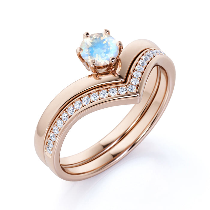 Vintage .83 Carat Round Rainbow Moonstone & Diamond Artdeco Bridal Ring Set in Rose Gold