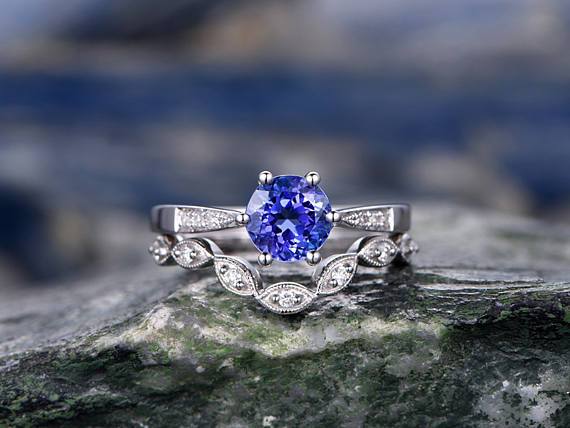 1.50 Carat Round Tanzanite Diamond Art Deco Wedding Ring Sets in White Gold