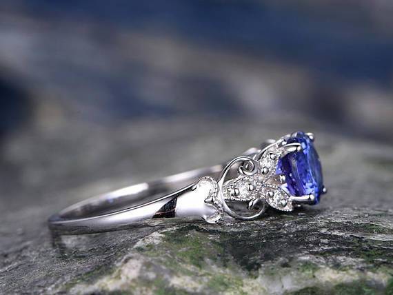 1.25 Carat Round Cut Tanzanite Floral Engagement Ring in White Gold