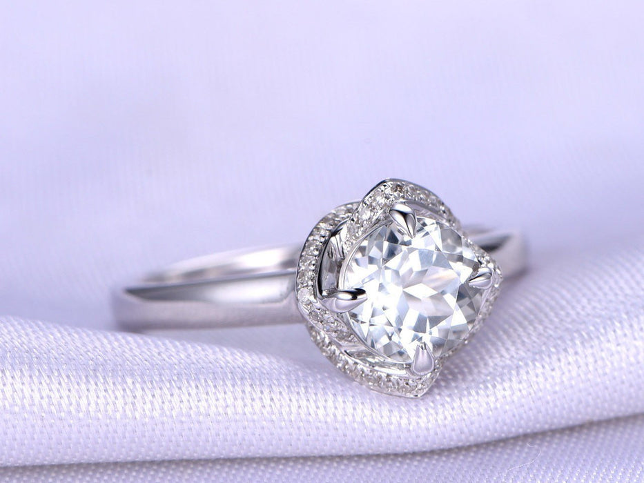 1.25 Carat Round White Topaz Engagement Ring Solitaire in Whit Gold