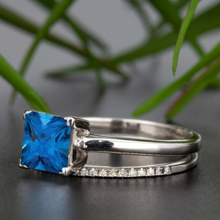 Stunning 1.25 Carat Princess Cut Blue Sapphire and Diamond Bridal Ring Set in White Gold